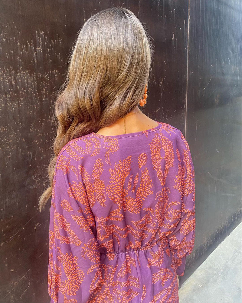 Waniah Dress | Vintage-Inspired V-Neck Long-Sleeve Dress for Women
