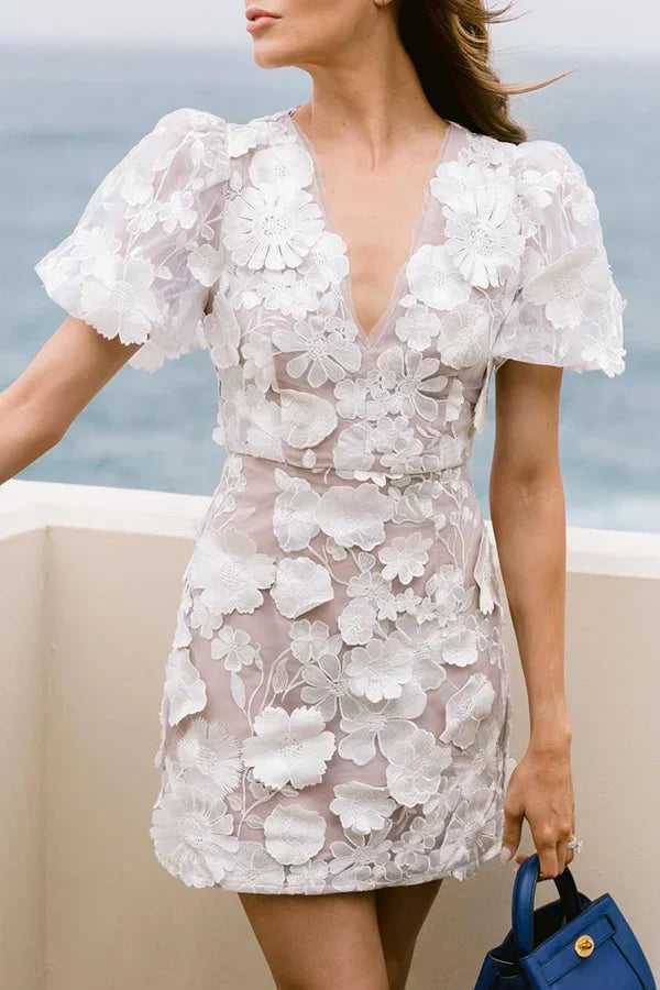 Yadira Mini Dress | Women’s Floral Sweetheart Neck Mini Dress with Flowy Skirt