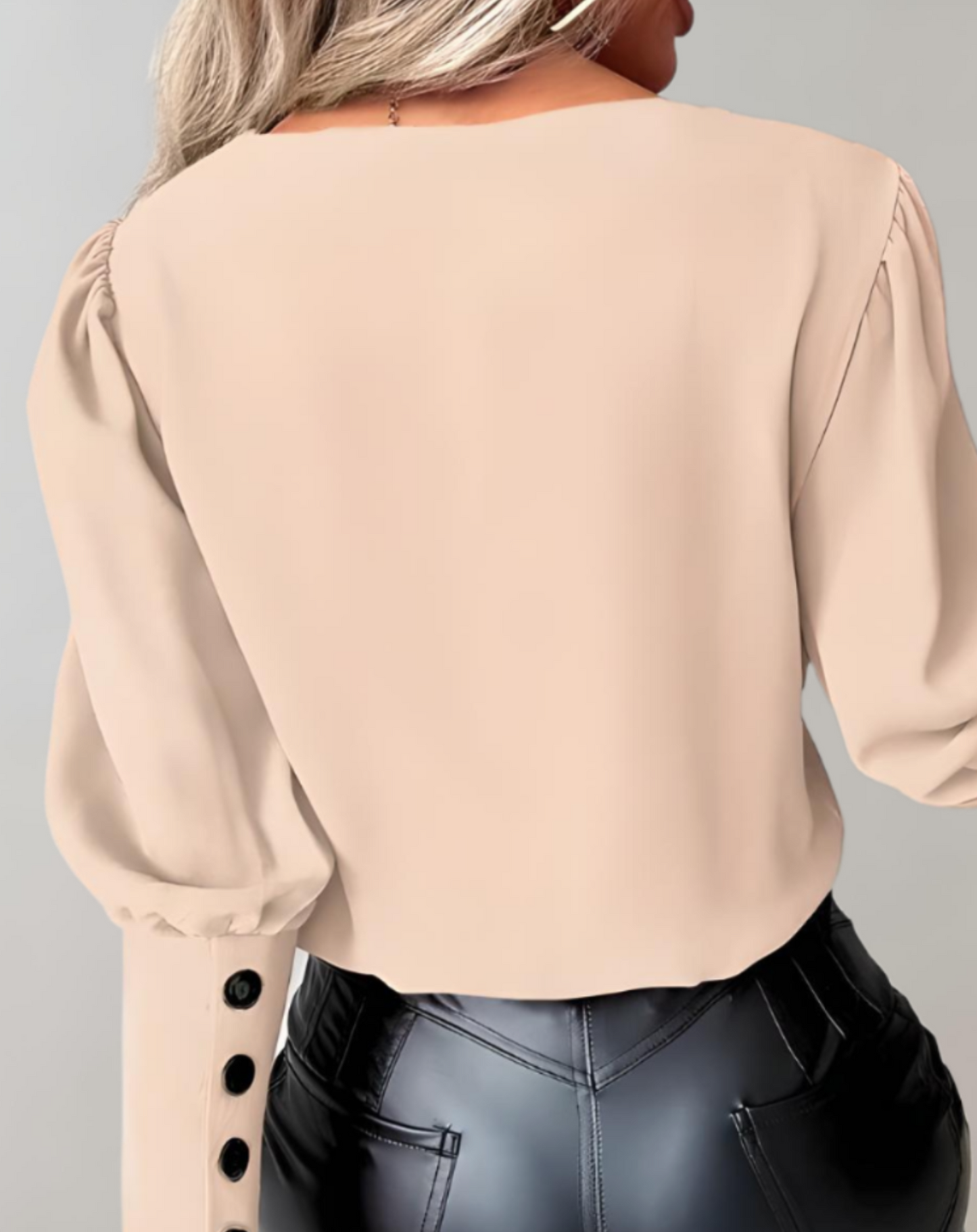 Ulinda Top | Two-Tone V-Neck Long-Sleeve Top