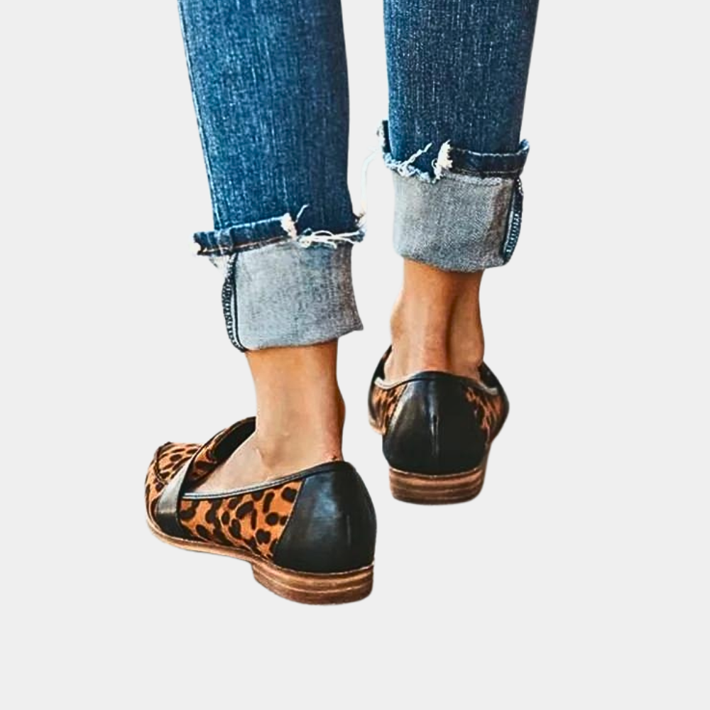 Baila Shoes | Women’s Loafers with Round Toe and Stitched Detailing