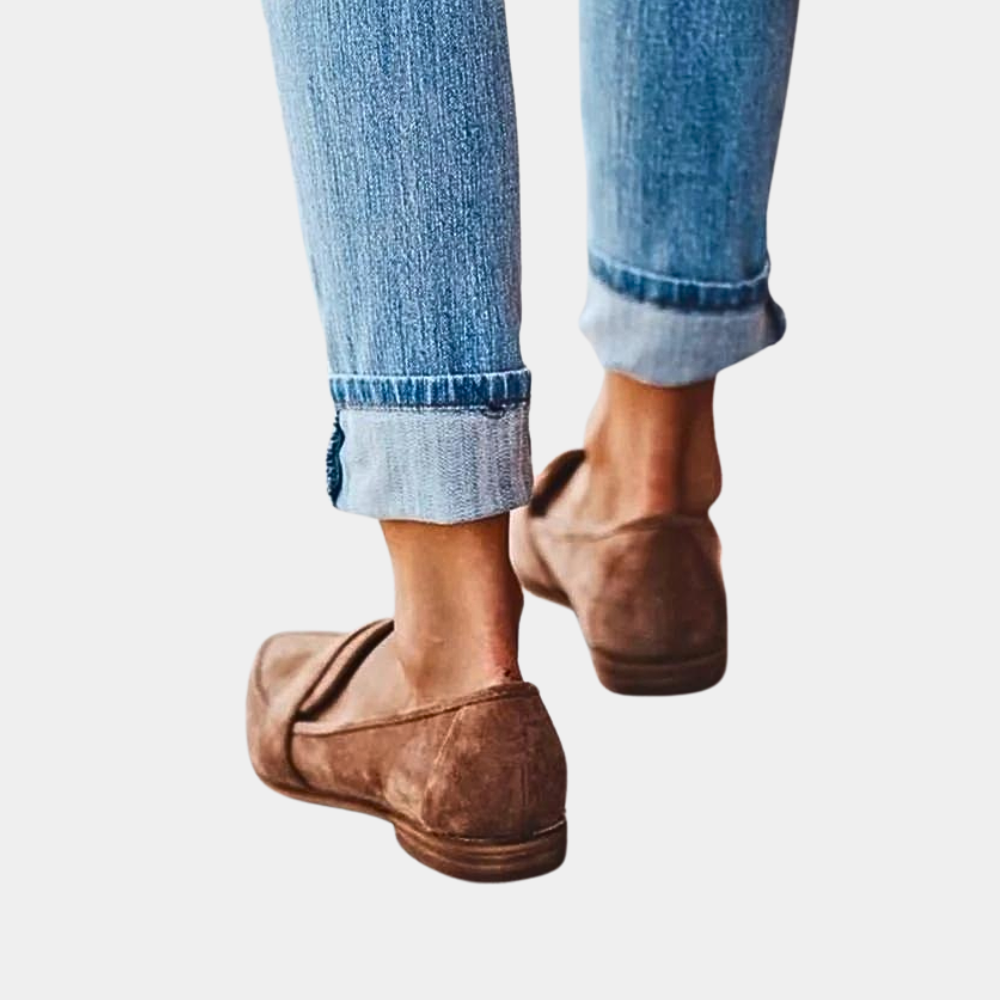 Baila Shoes | Women’s Loafers with Round Toe and Stitched Detailing