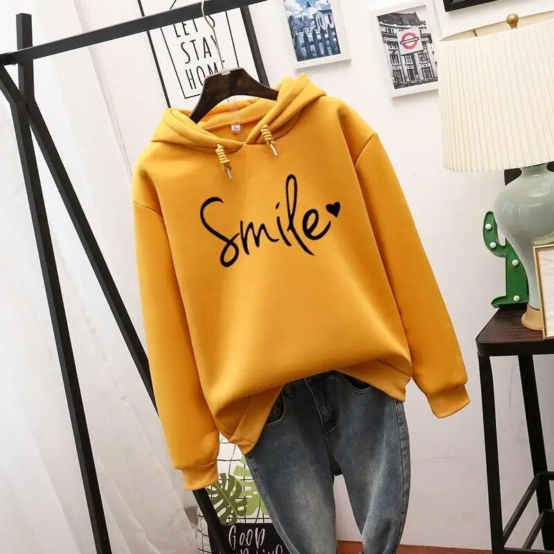 Pearl Hoodie | Comfortable "Smile" Graphic Hoodie
