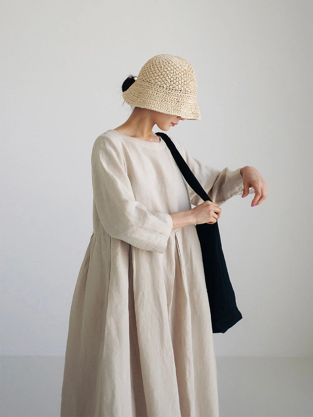 Dovena Dress | Loose-Fit Linen Maxi Dress with Long Sleeves and Minimalist Pleated Design
