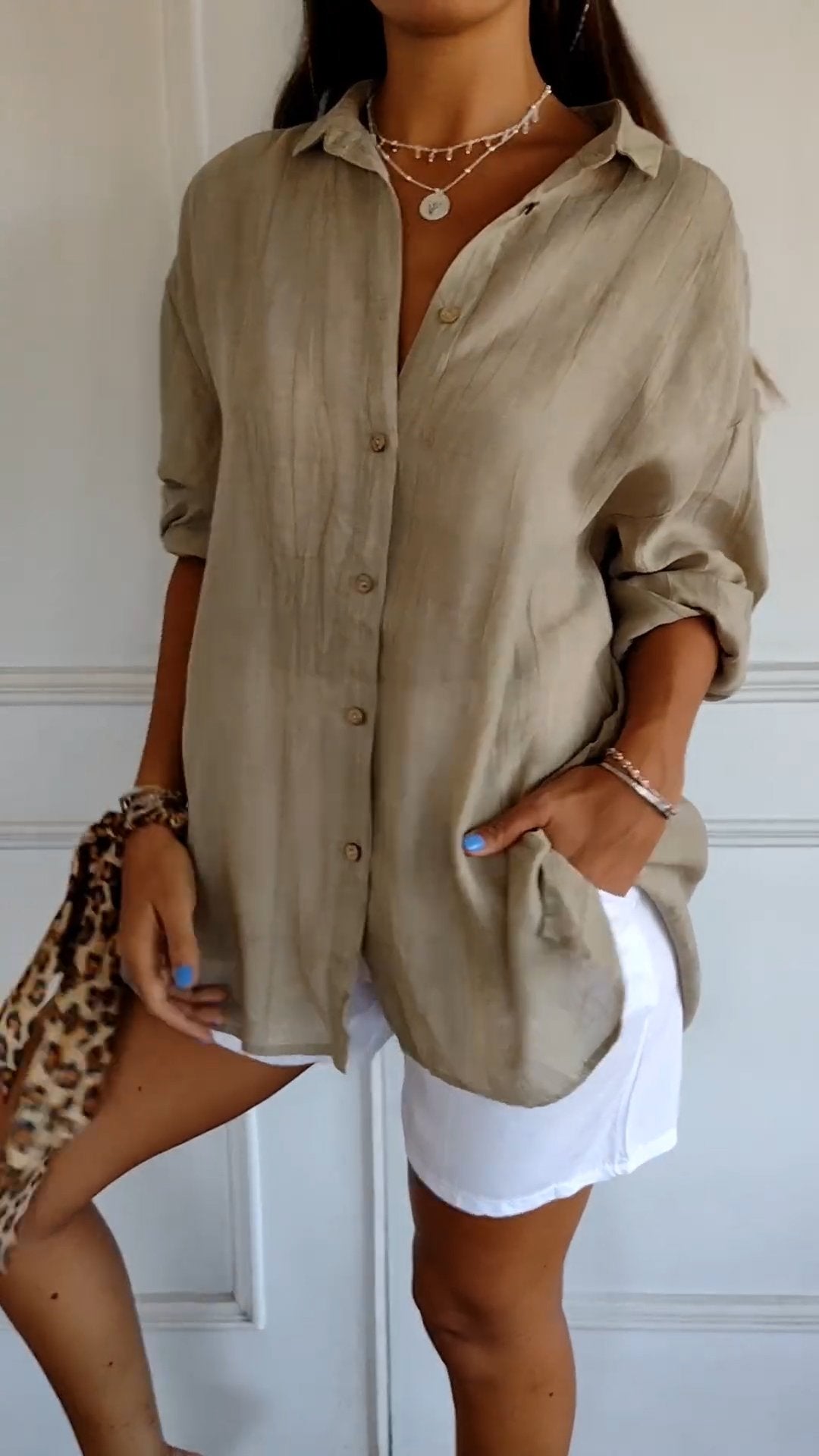 Fleet Blouse | Women’s Elegant Long-Sleeve Blouse with Minimalist Design and Button-Down Front