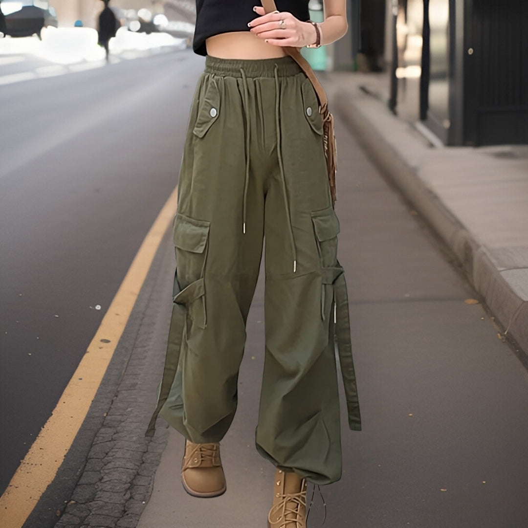 Kirsten Pants | Wide-Leg Cargo Pants with Multiple Pockets