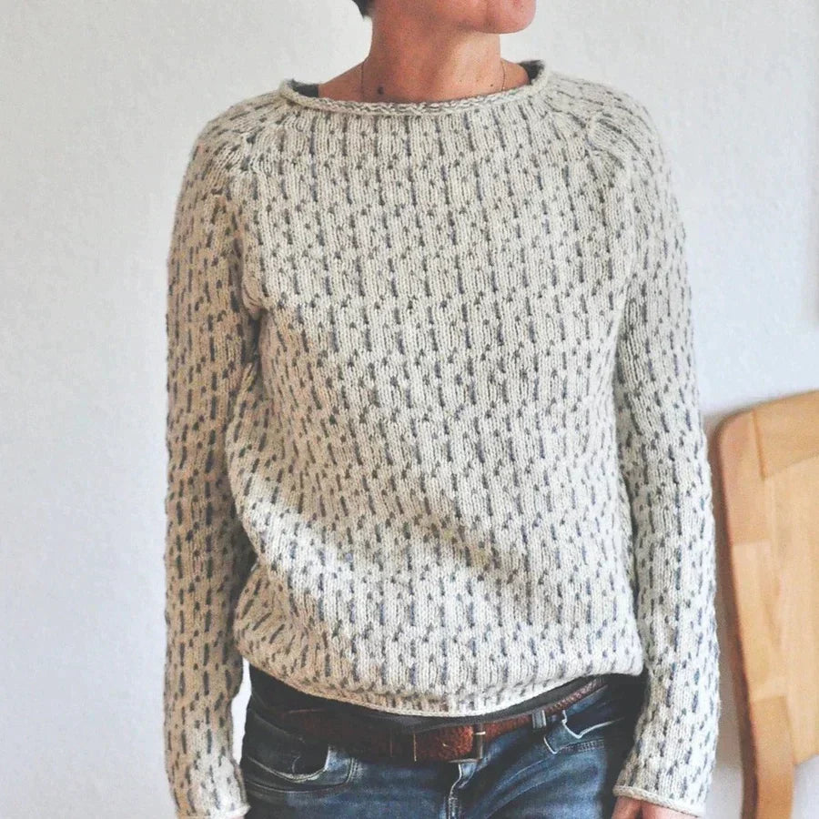 Drea Sweater | Elegant Gray Crew Neck Sweater