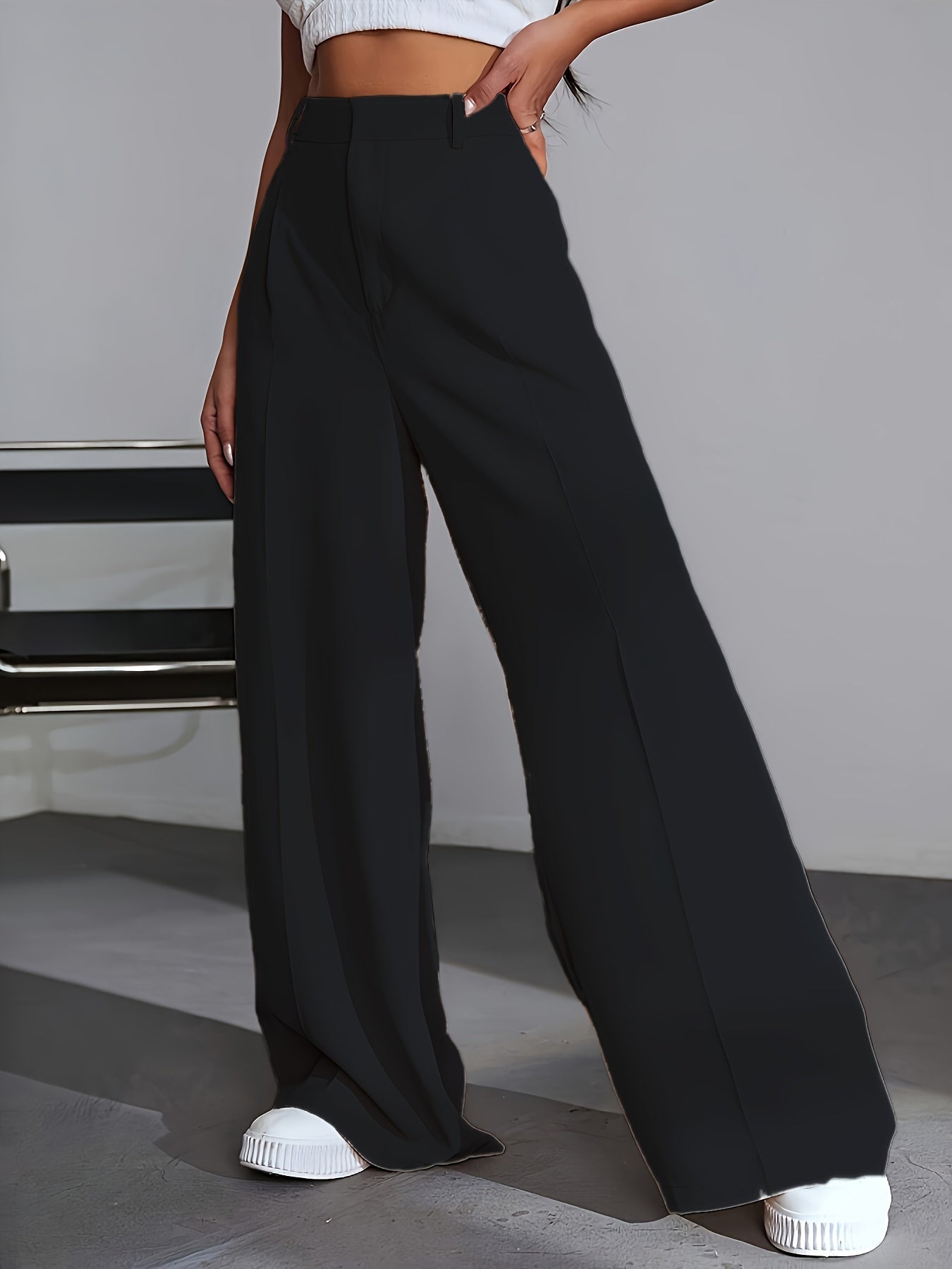 Indran Pants | Wide-Leg High-Waisted Trousers