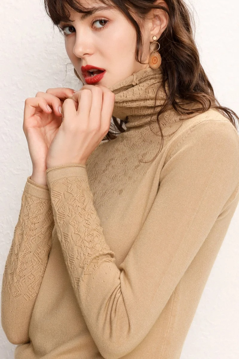 Ivy Turtleneck | Cozy Jacquard Fleece Women's Turtleneck Sweater