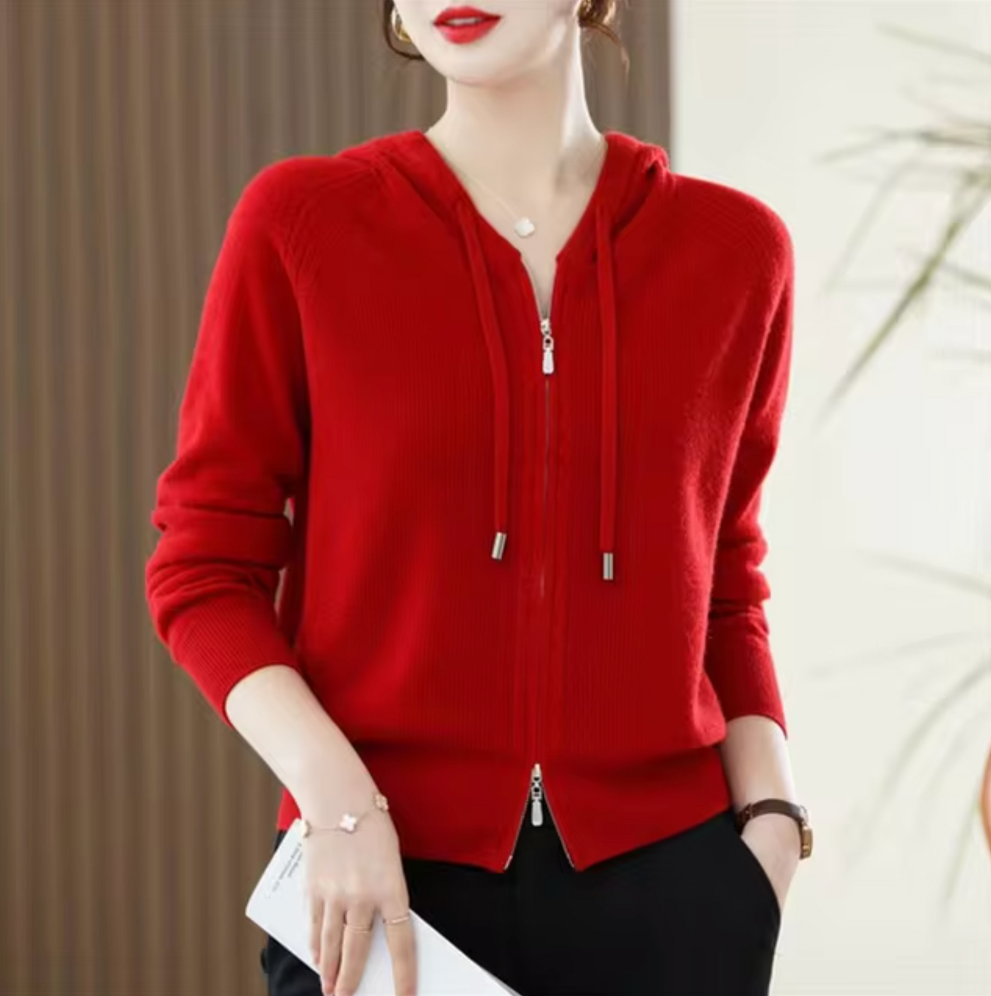 Nisha Hoodie | Women's Autumn Knitted Zip-Up Hoodie