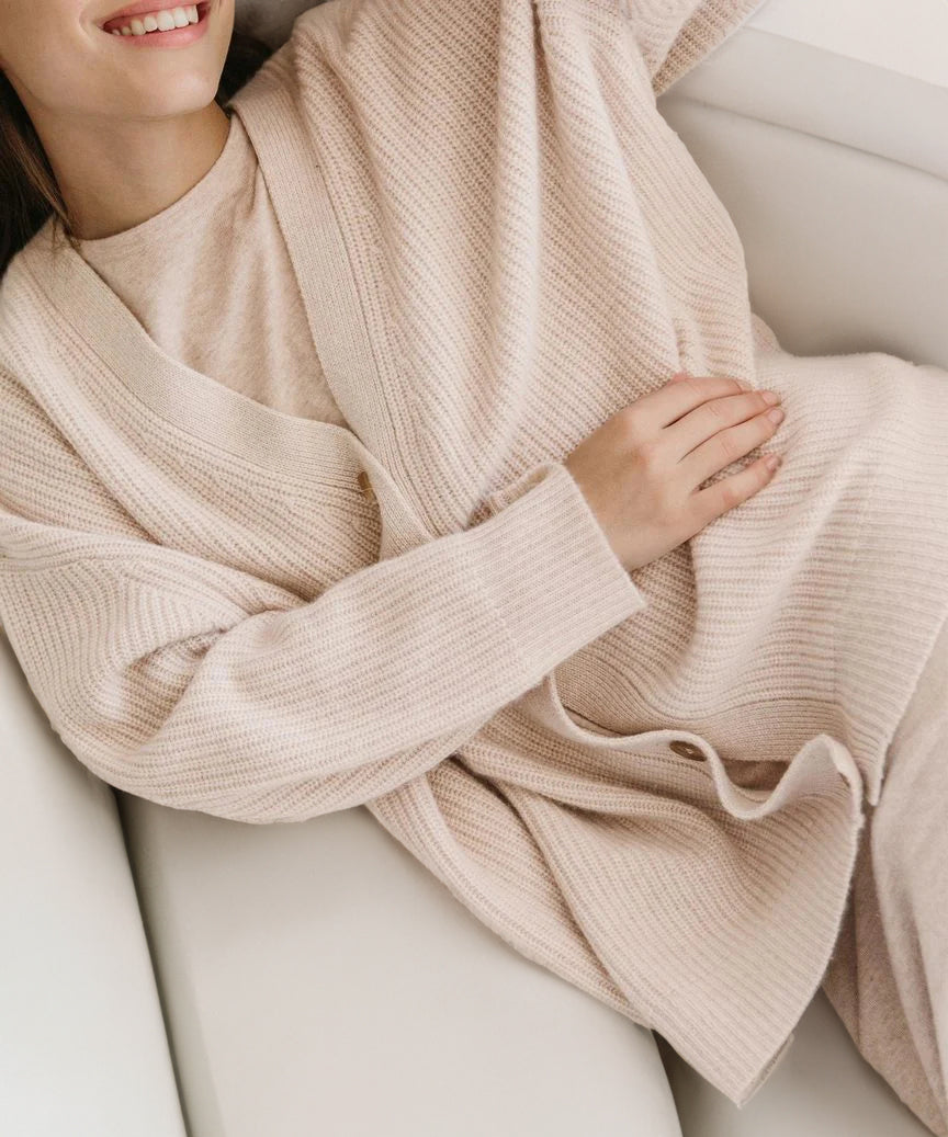 Qamaria Cardigan | Women's Autumn Oversized Button Cardigan with Ribbed Knit