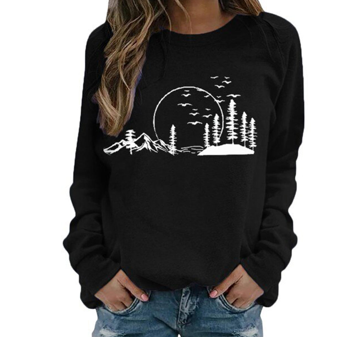 Joanna Sweatshirt | Cozy Nature-Inspired Graphic Sweatshirt