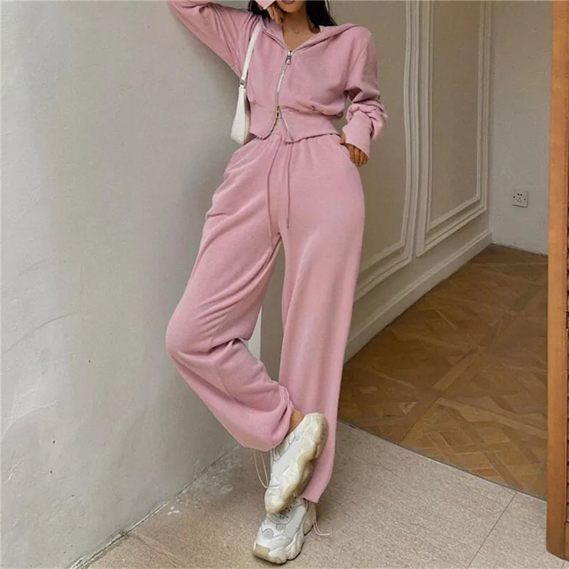 Maelys Tracksuit | Sporty & Trendy Two-Piece Set
