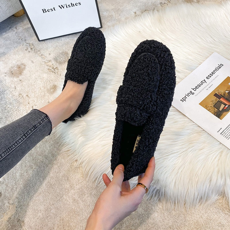 Hope Plush Slippers for Women | Cozy & Warm