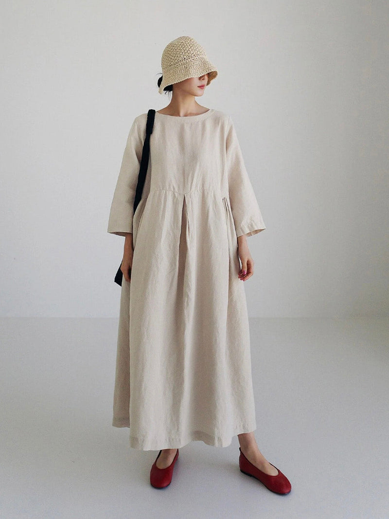 Dovena Dress | Loose-Fit Linen Maxi Dress with Long Sleeves and Minimalist Pleated Design