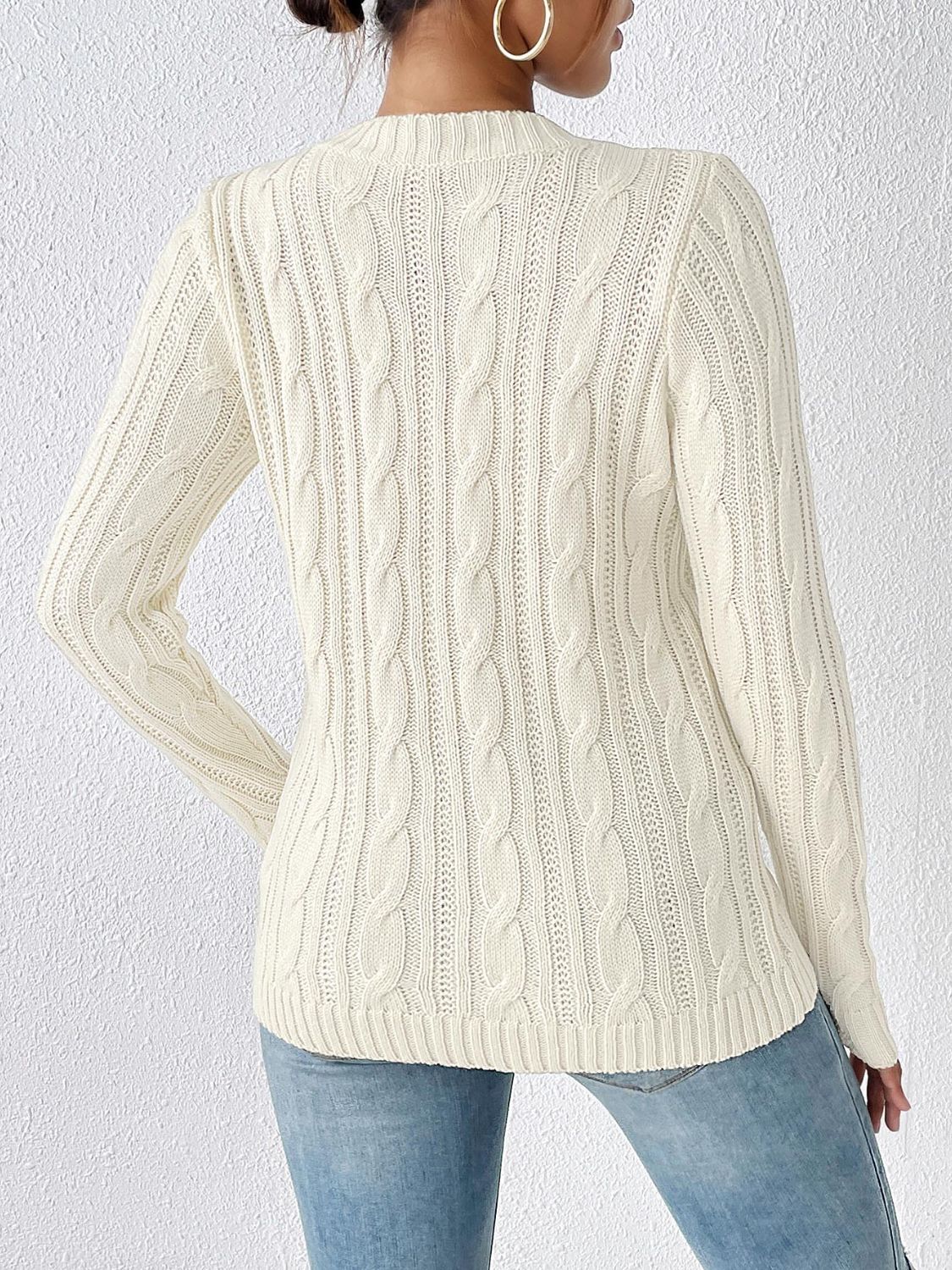 Fianna Sweater | Cable Knit Round Neck Sweater