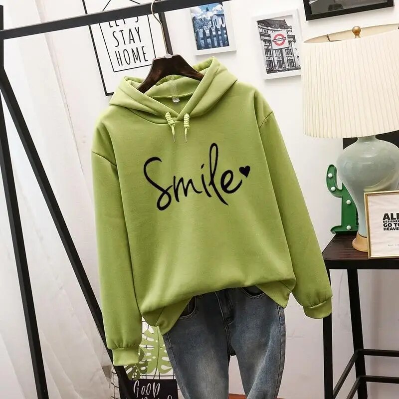 Pearl Hoodie | Comfortable "Smile" Graphic Hoodie